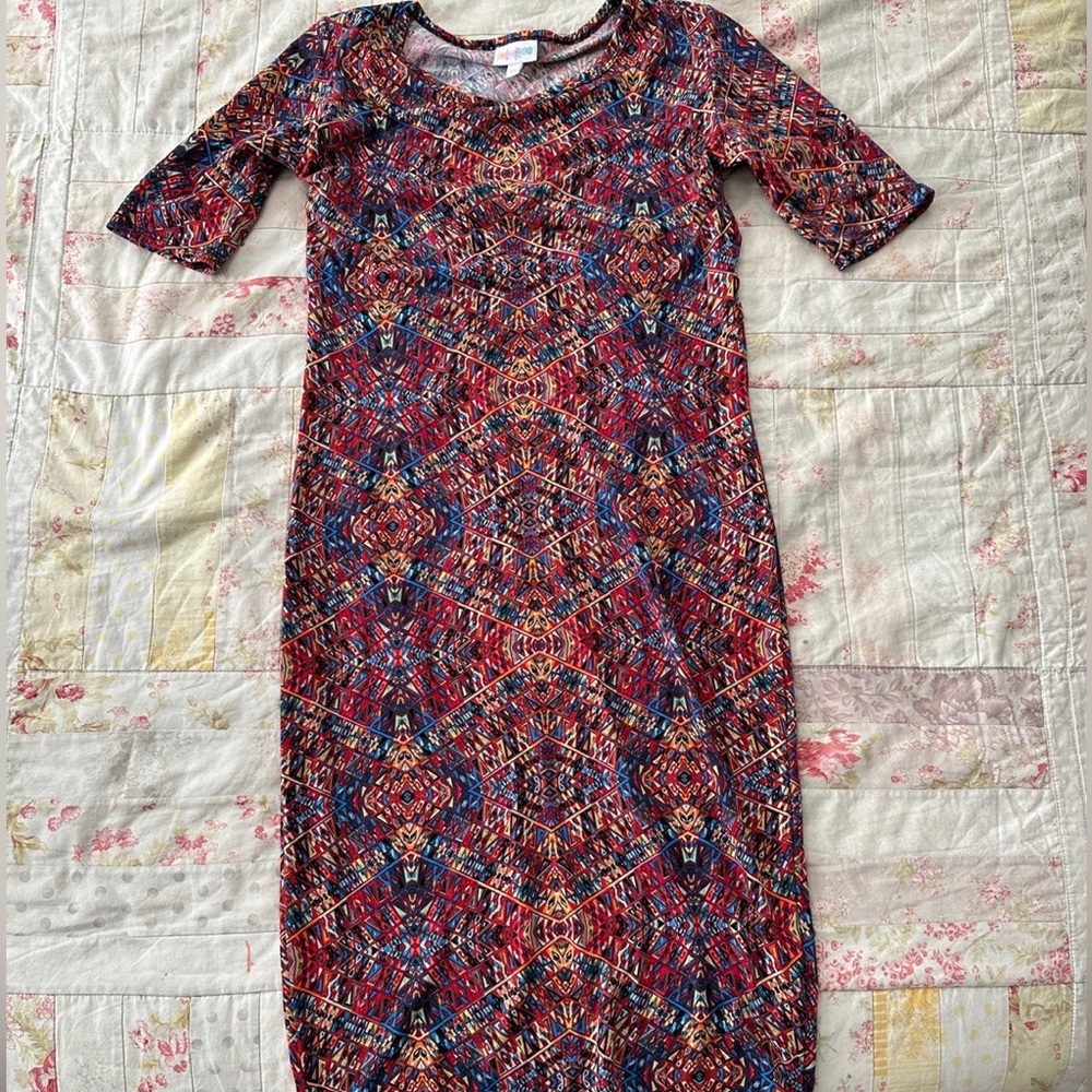 Vintage Lularoe Julia size extra-small
